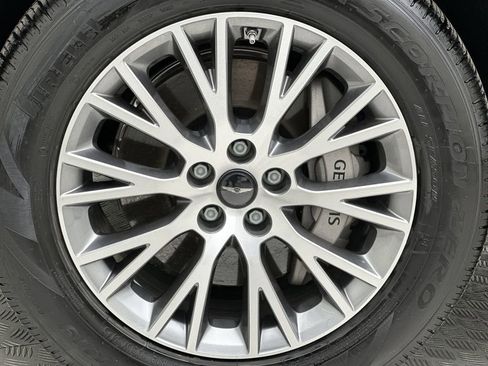 Certified 2025 Genesis GV80 2.5T Standard AWD/4WD image 10