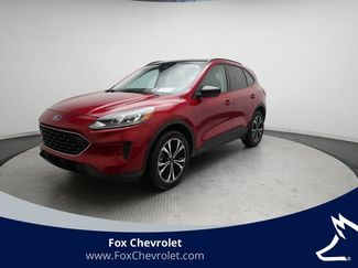 Used 2021 Ford Escape SE w/ SE Sport Appearance Package AWD/4WD video 1