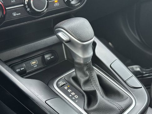 Used 2024 Kia Soul LX w/ Option Group 015 image 21