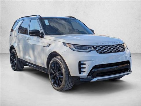 Used 2026 Land Rover Discovery Limited Edition AWD/4WD image 7
