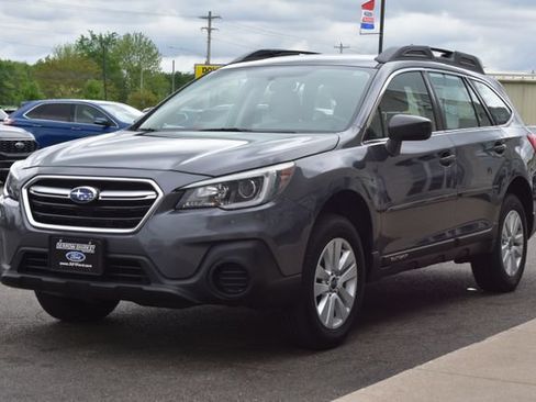 Used 2018 Subaru Outback 2.5i AWD/4WD image 15