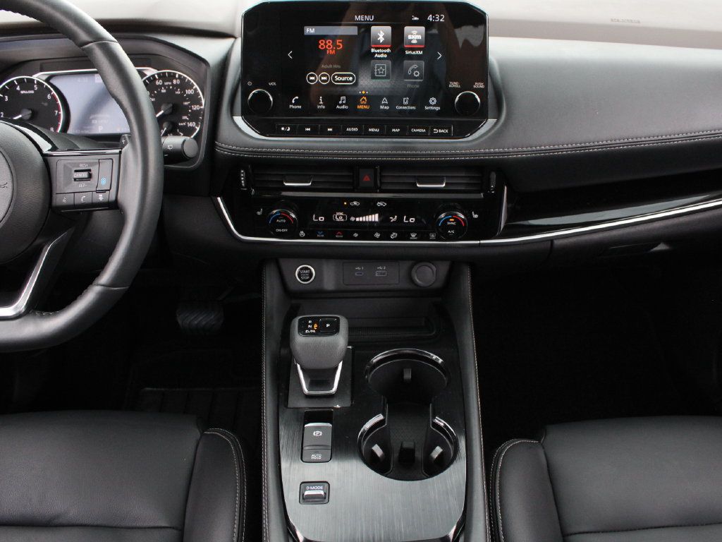 Used 2023 Nissan Rogue SL w/ SL Premium Package FWD image 25