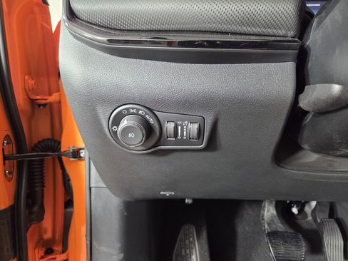 New 2026 Jeep Compass Latitude image 19