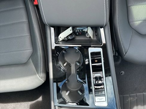 New 2026 Volkswagen Atlas SEL image 30