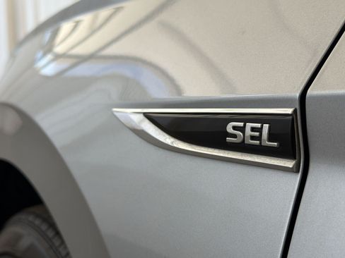 Used 2021 Volkswagen Jetta SEL Premium FWD image 36