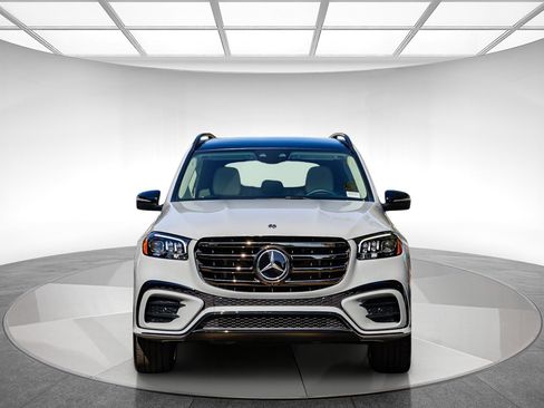 New 2026 Mercedes-Benz GLS 450 4MATIC image 6
