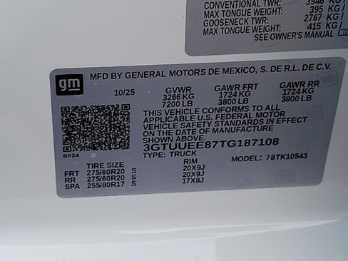 New 2026 GMC Sierra 1500 AT4 image 14