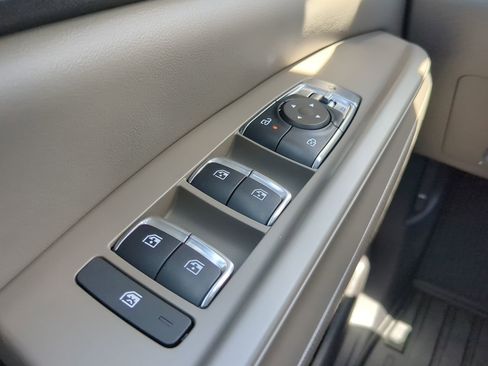 New 2026 Kia Carnival EX image 21