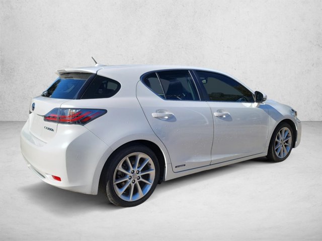 Used 2013 Lexus CT 200h w/ Premium Pkg w/Navigation FWD image 5