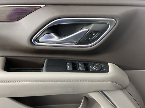 Used 2022 GMC Yukon XL SLE w/ Max Trailering Package image 17