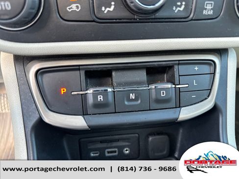 Used 2022 GMC Terrain Denali w/ LPO, Floor Liner Package image 28