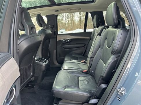 Used 2021 Volvo XC90 T6 Inscription w/ Climate Package image 13