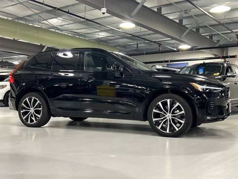 Certified 2025 Volvo XC60 B5 Plus AWD/4WD image 1