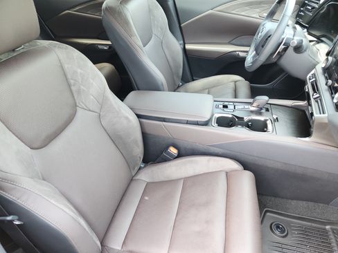 Used 2025 Lexus RX 350 w/ Convenience Package AWD/4WD image 13