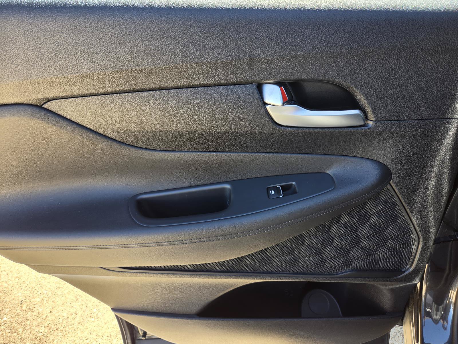 Certified 2023 Hyundai Santa Fe SEL FWD image 11