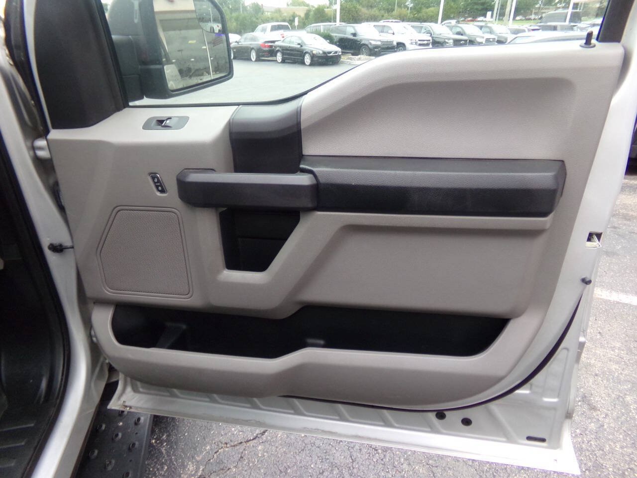Used 2017 Ford F150 XL w/ XL Power Equipment Group AWD/4WD image 35