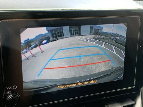 Used 2024 Toyota Corolla LE FWD image 22