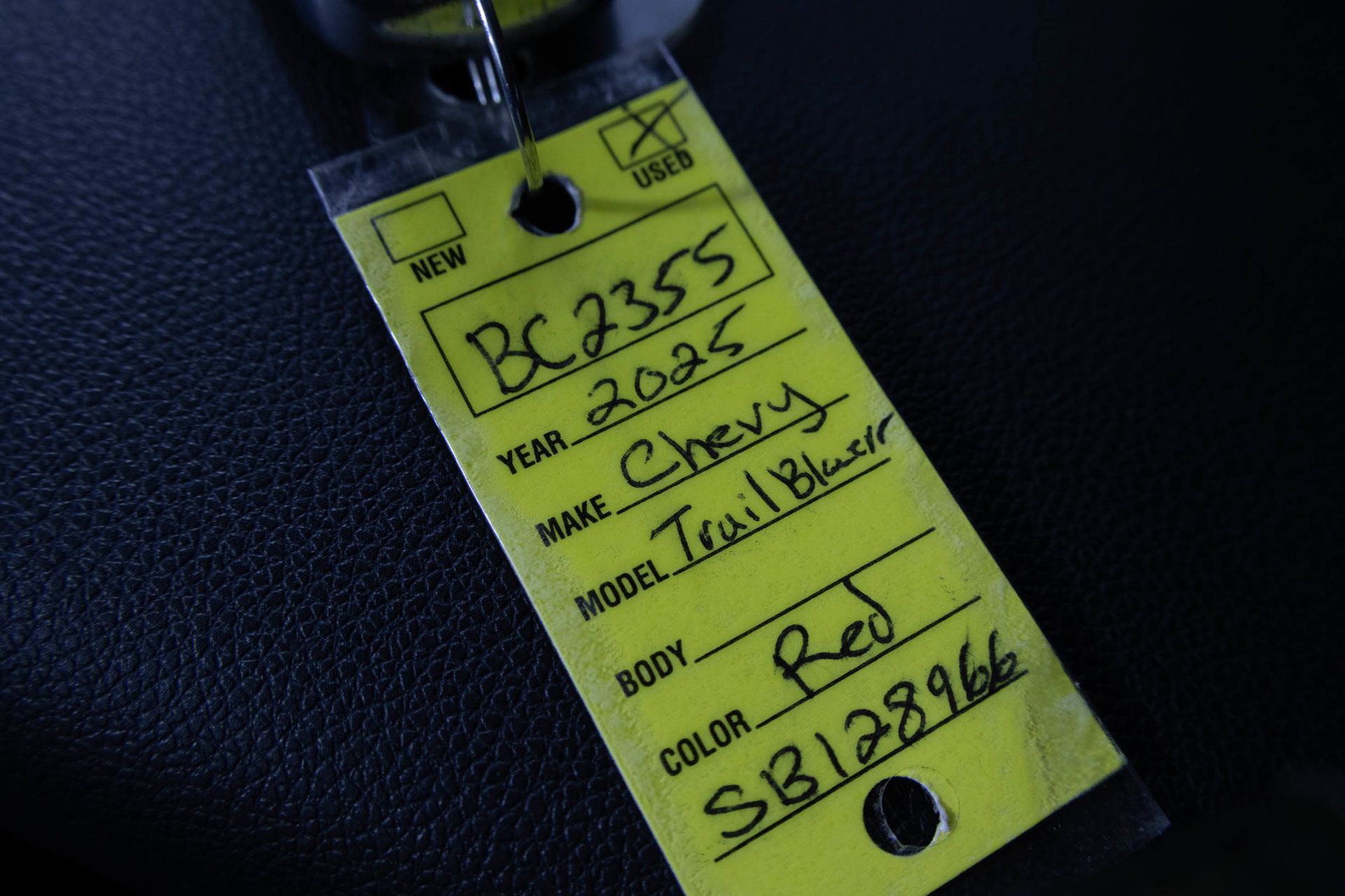 Used 2025 Chevrolet TrailBlazer LT AWD/4WD image 30