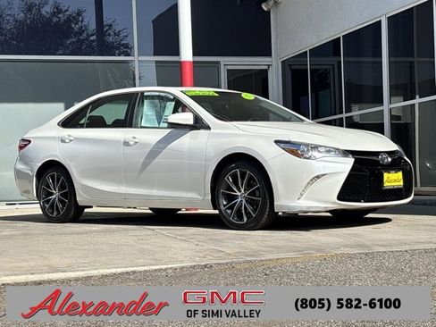 Used 2017 Toyota Camry XSE w/ Moonroof Package image 1