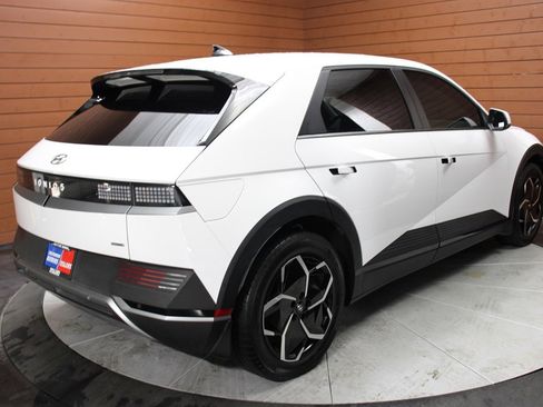 Used 2024 Hyundai Ioniq 5 SEL image 6