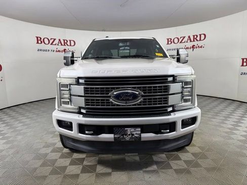 Used 2017 Ford F350 Platinum w/ Platinum Ultimate Package AWD/4WD image 2