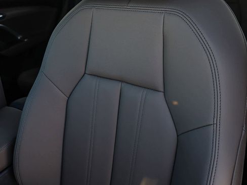 New 2025 Audi Q5 Premium image 35