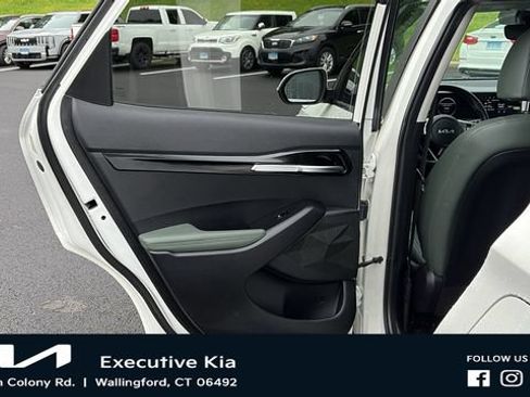 Certified 2024 Kia Seltos SX AWD/4WD image 21