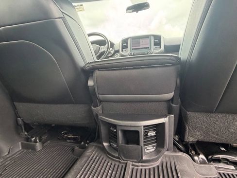 Used 2024 RAM 2500 Tradesman w/ Chrome Appearance Group RWD image 37