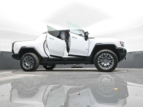 New 2025 GMC Hummer EV 3X image 35