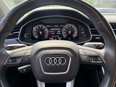 Used 2023 Audi Q7 2.0T Premium w/ Convenience Package AWD/4WD image 25