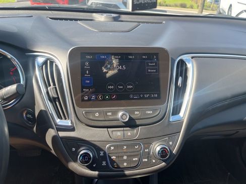 Used 2024 Chevrolet Malibu LT image 7