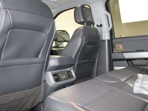 New 2026 Ford F250 Lariat w/ Black Appearance Package image 29