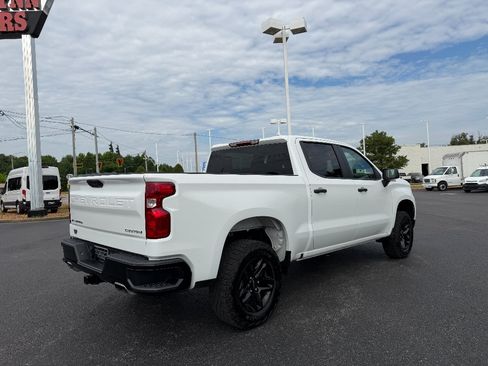 Used 2025 Chevrolet Silverado 1500 Custom Trail Boss AWD/4WD image 8