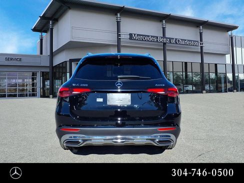 Used 2026 Mercedes-Benz GLC 300 4MATIC image 4