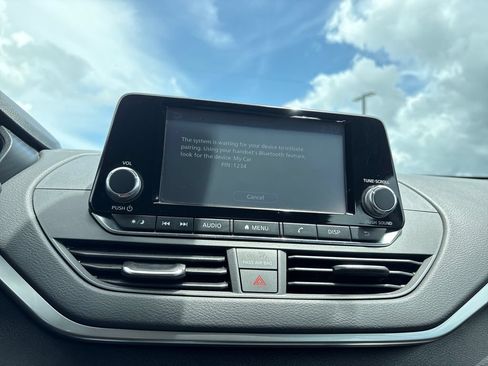 Used 2022 Nissan Altima 2.5 S FWD image 24