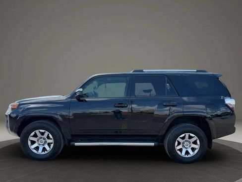 Used 2014 Toyota 4Runner Trail AWD/4WD image 7