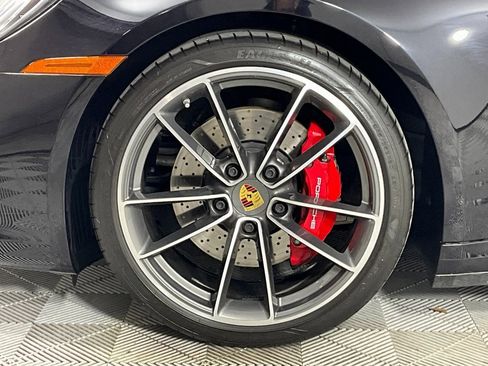 Used 2020 Porsche 911 Carrera 4S image 27