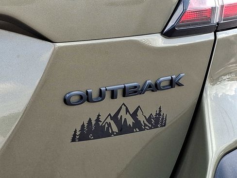 Used 2023 Subaru Outback Onyx Edition image 32