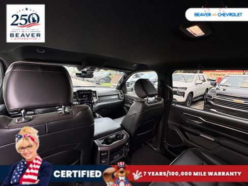 Used 2025 RAM 1500 Laramie AWD/4WD image 15