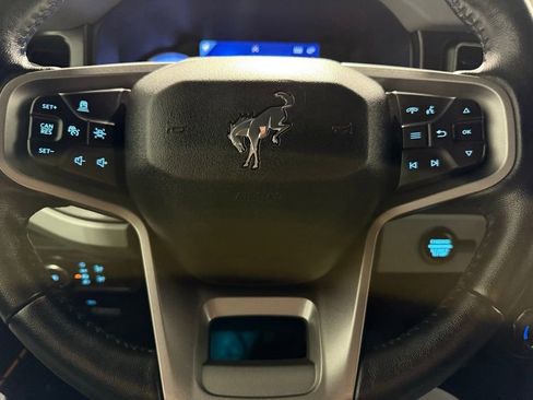 Used 2022 Ford Bronco Badlands image 42