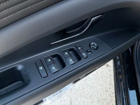 New 2026 Hyundai Elantra Sport FWD image 19