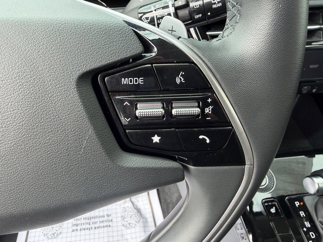 Used 2023 Kia Niro EX FWD image 20