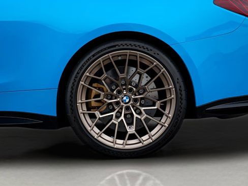 Used 2025 BMW M4 CS AWD/4WD image 10