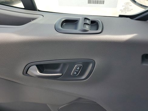 New 2026 Ford Transit 250 148 Medium Roof w/ Load Area Protection Package image 16