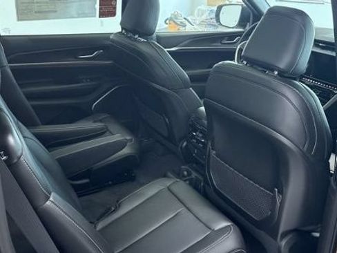 New 2026 Jeep Grand Cherokee L Limited AWD/4WD image 28