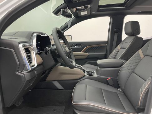New 2026 GMC Canyon Denali AWD/4WD image 16