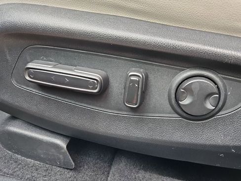 Used 2024 Honda CR-V EX-L image 20