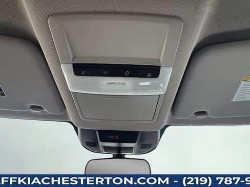 Used 2023 Nissan Rogue S AWD/4WD image 22