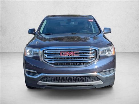 Used 2018 GMC Acadia SLE image 2