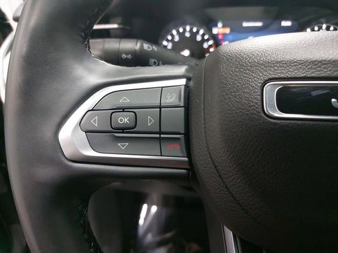 Used 2022 Jeep Compass Latitude image 16